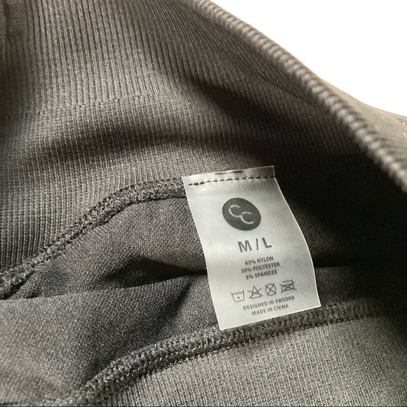 NWT stacci athletics thalia contour shorts - Picture 4 of 4